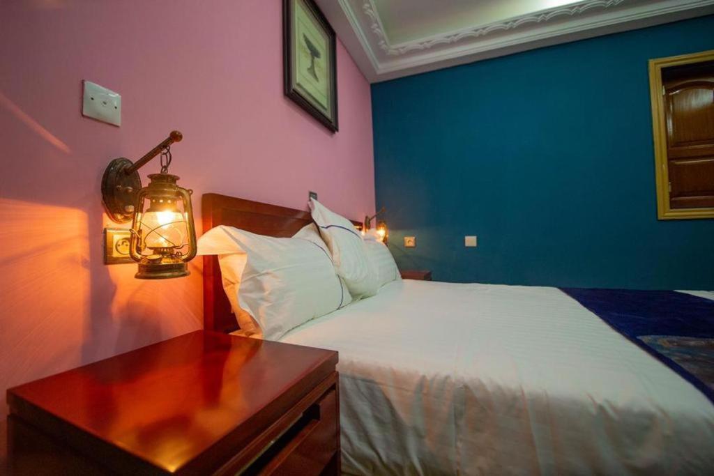 Mont Bleu Hotel Либревил Екстериор снимка