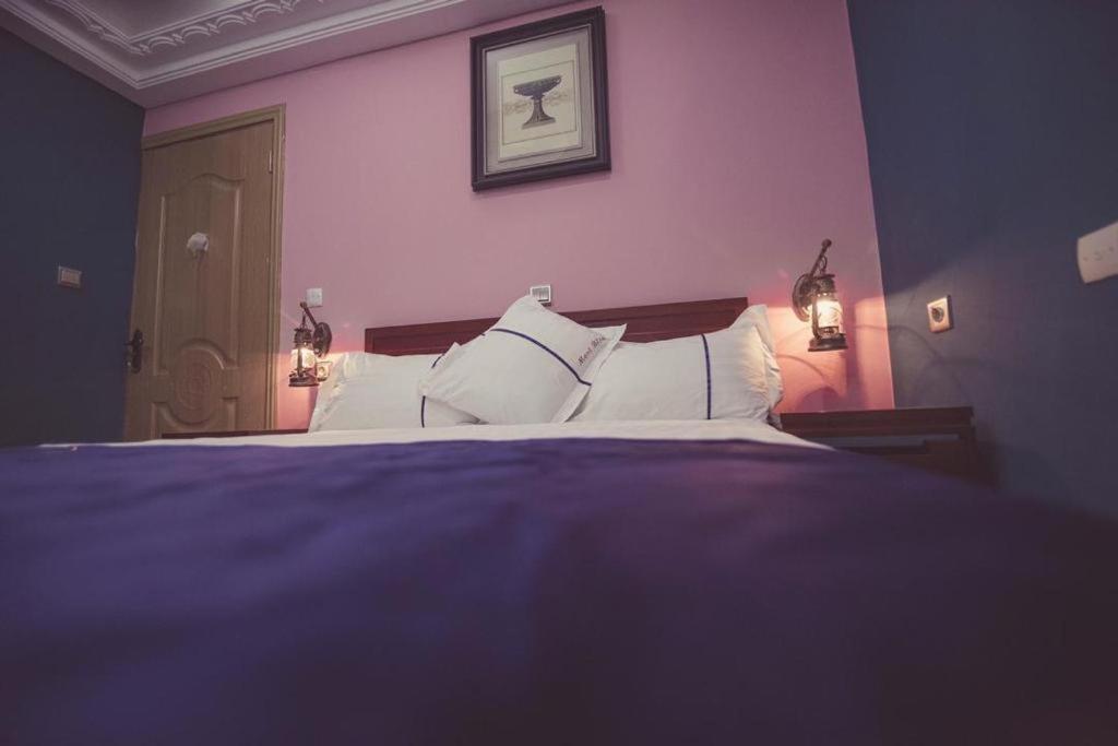 Mont Bleu Hotel Либревил Екстериор снимка